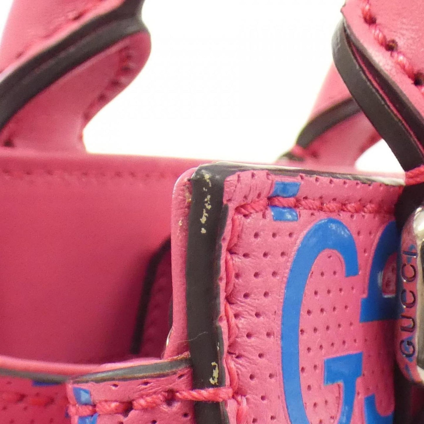Gucci GG embossé Pink Leather Bag