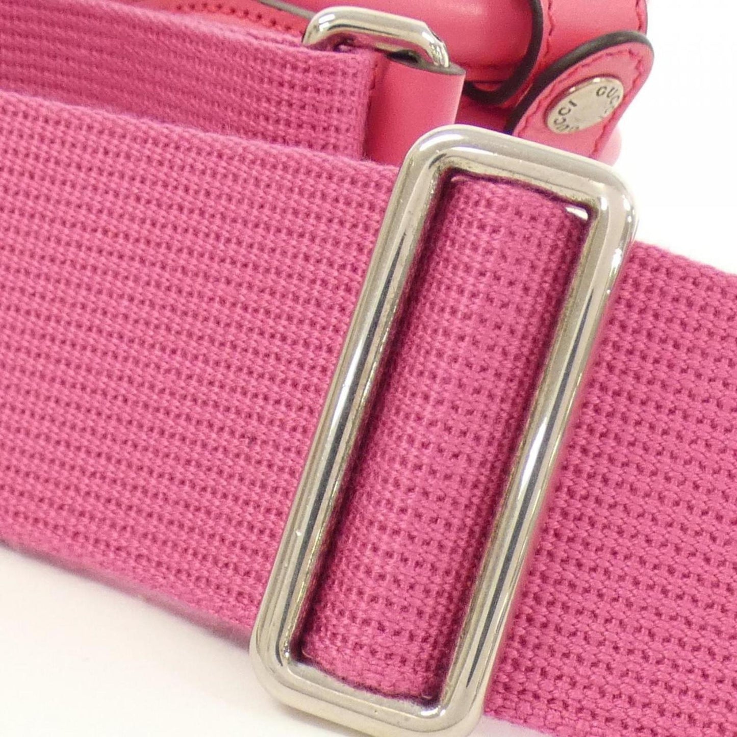 Gucci GG embossé Pink Leather Bag
