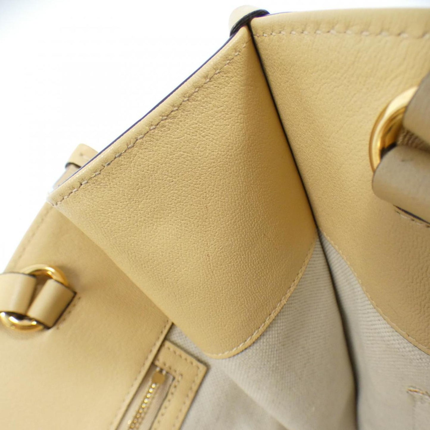 Gucci Beige Leather Bag