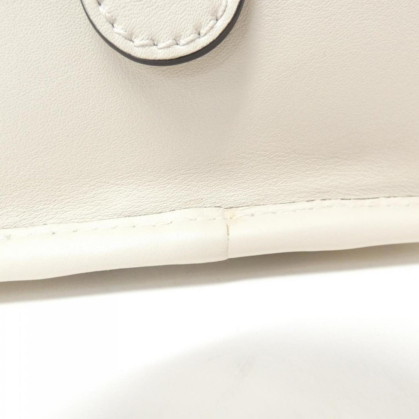 Gucci White Leather Bag