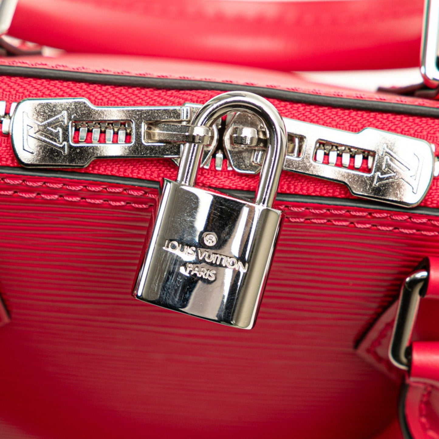 Louis Vuitton Alma BB