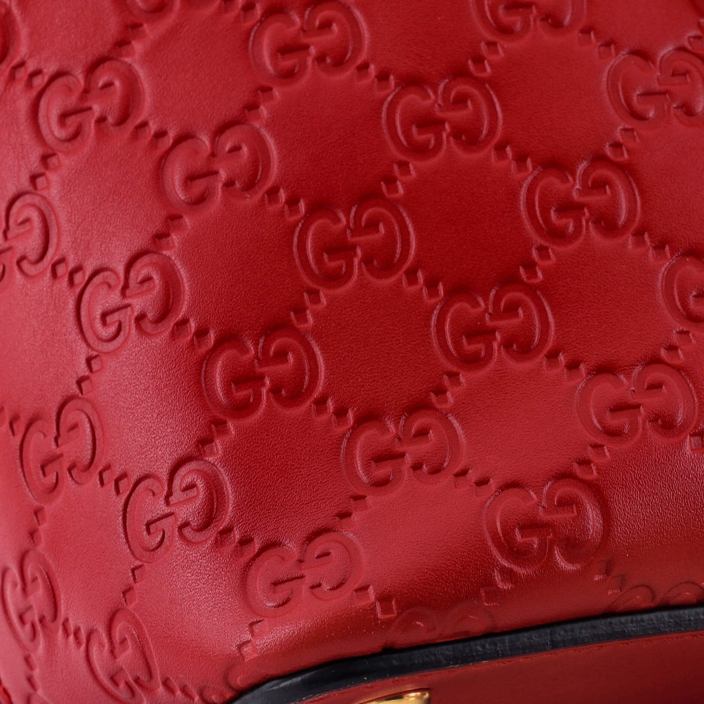 Signature Fold Over Tote Guccissima Leather Medium
