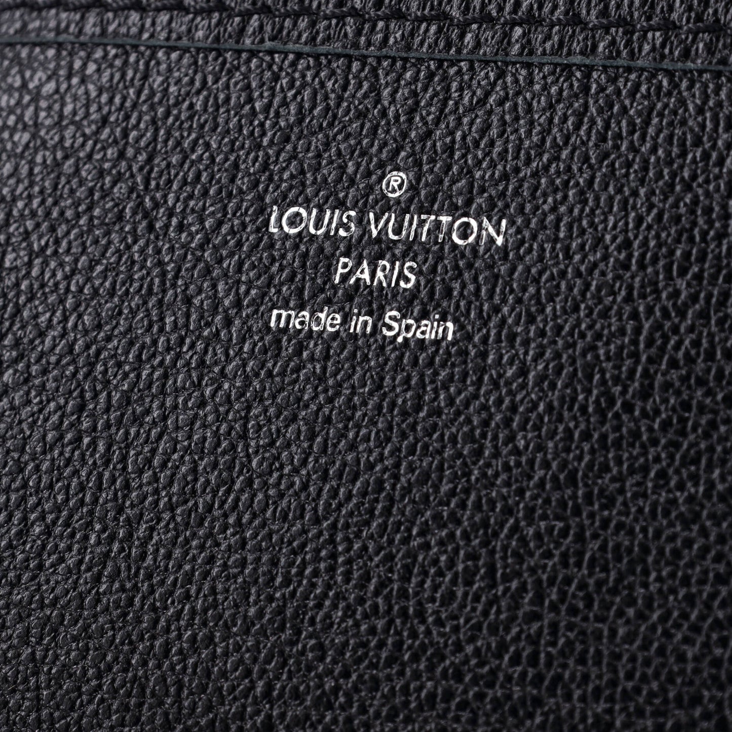 Cabas Voyage NM Taurillon Leather