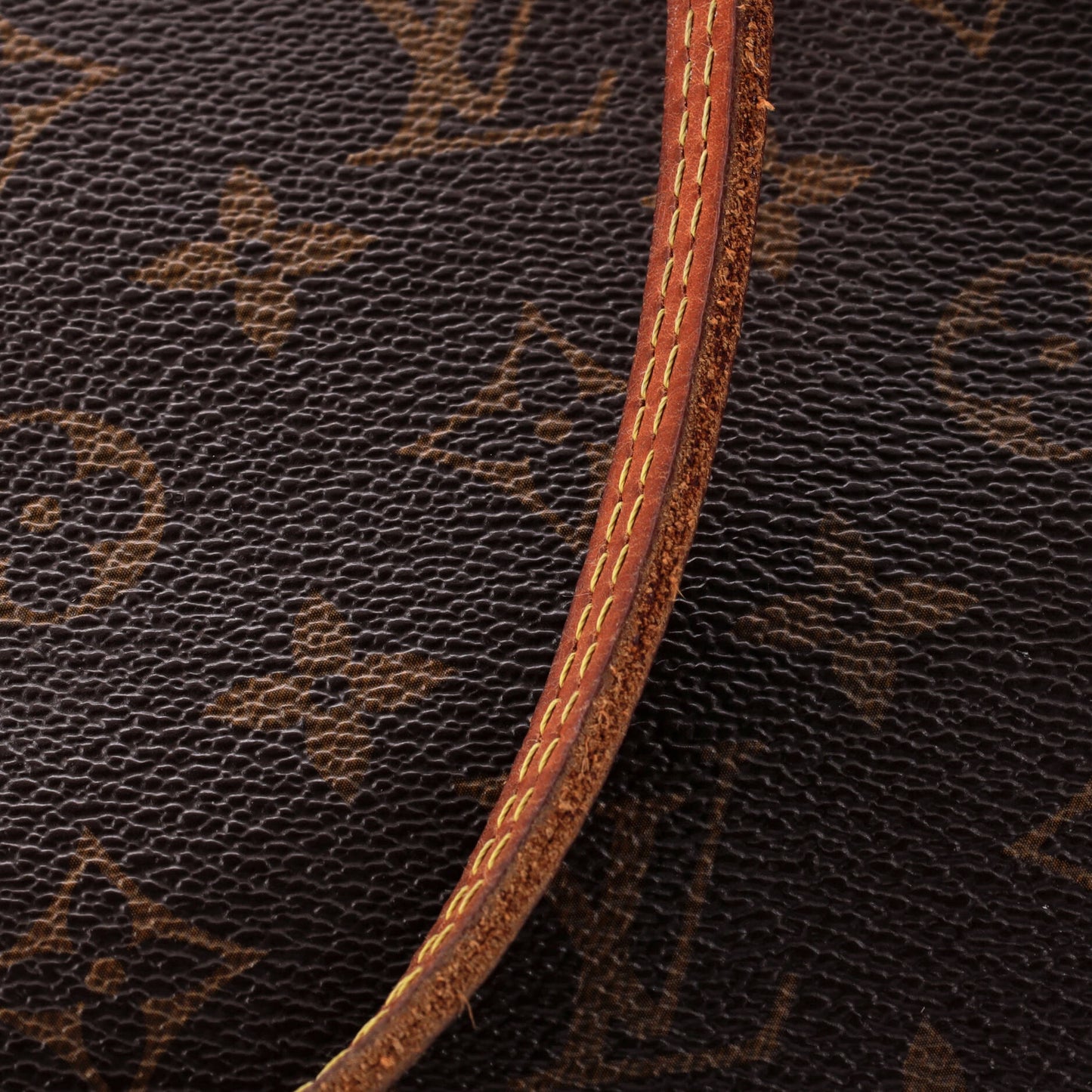 Neverfull Tote Monogram Canvas MM