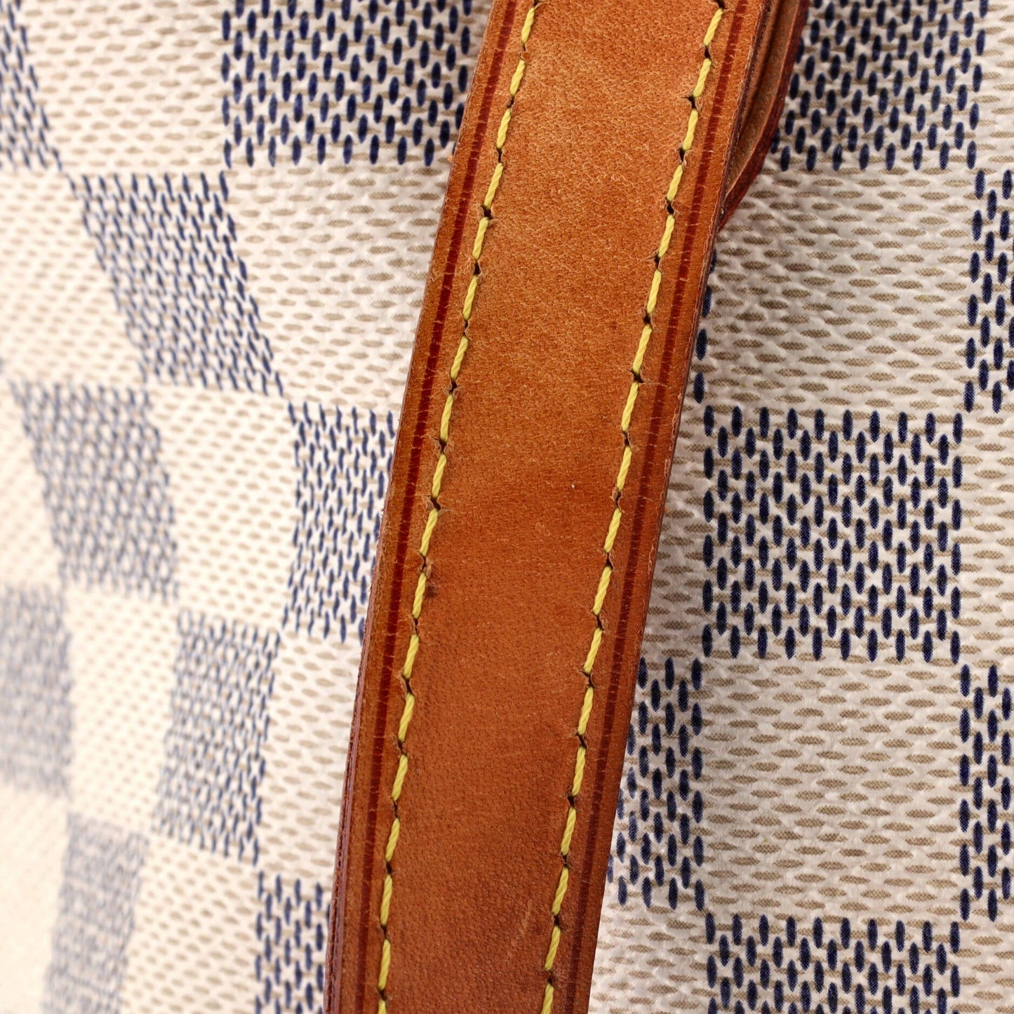 Totally Handbag Damier PM