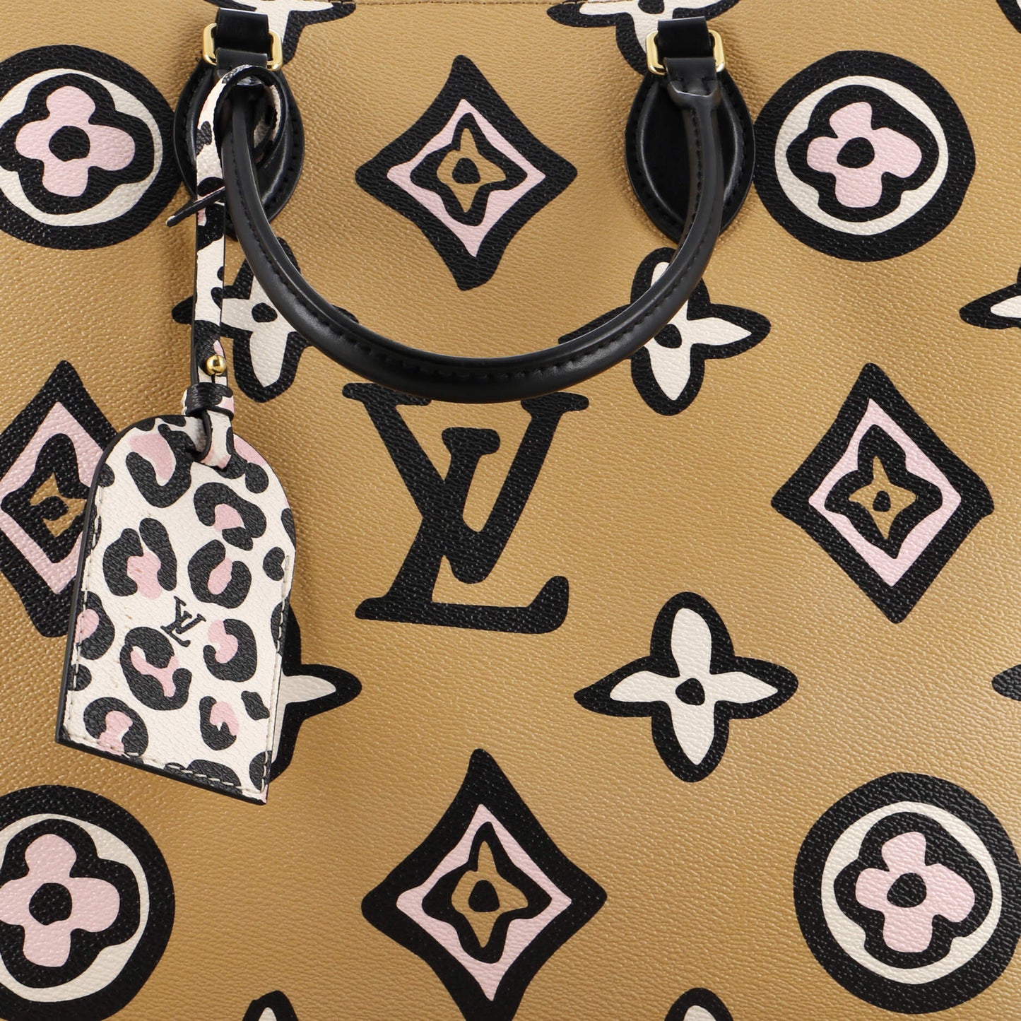 OnTheGo Tote Wild at Heart Monogram Giant GM