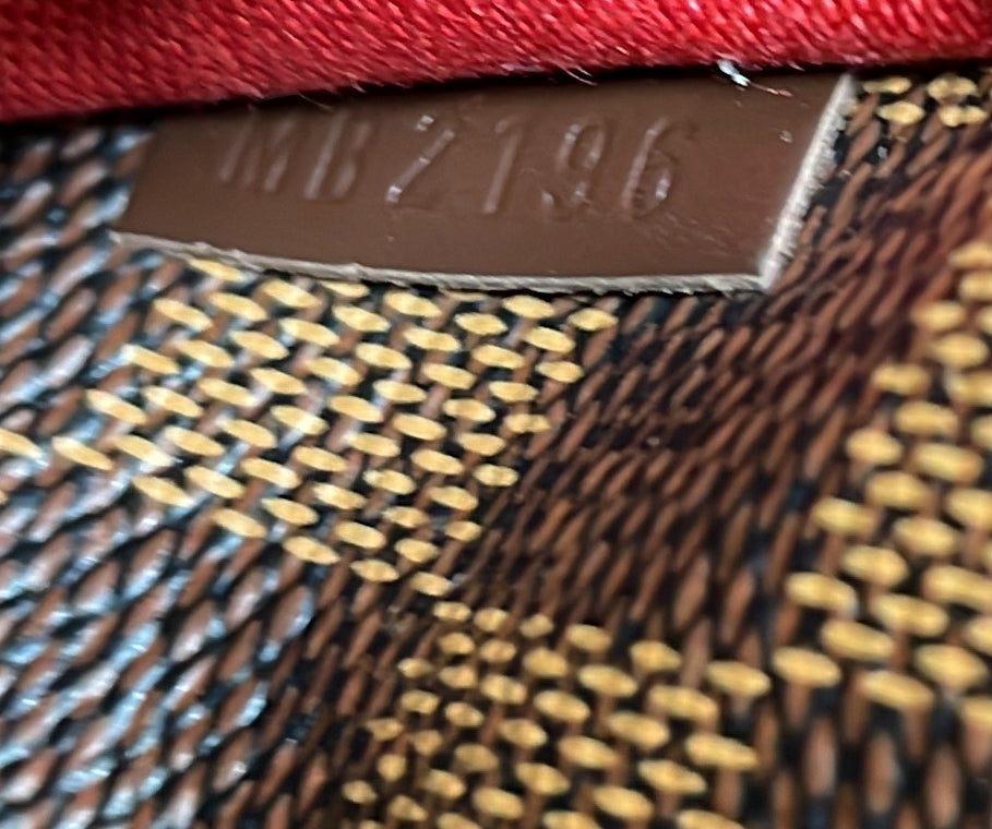 Totally Handbag Damier MM