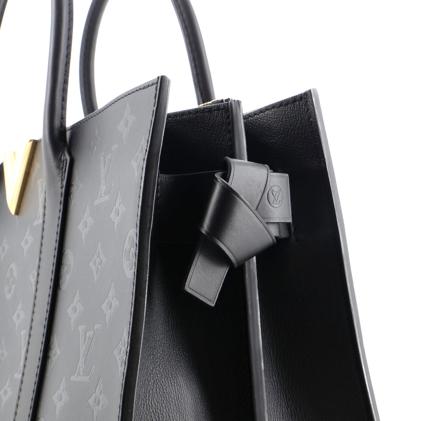 Very Tote Monogram Leather GM