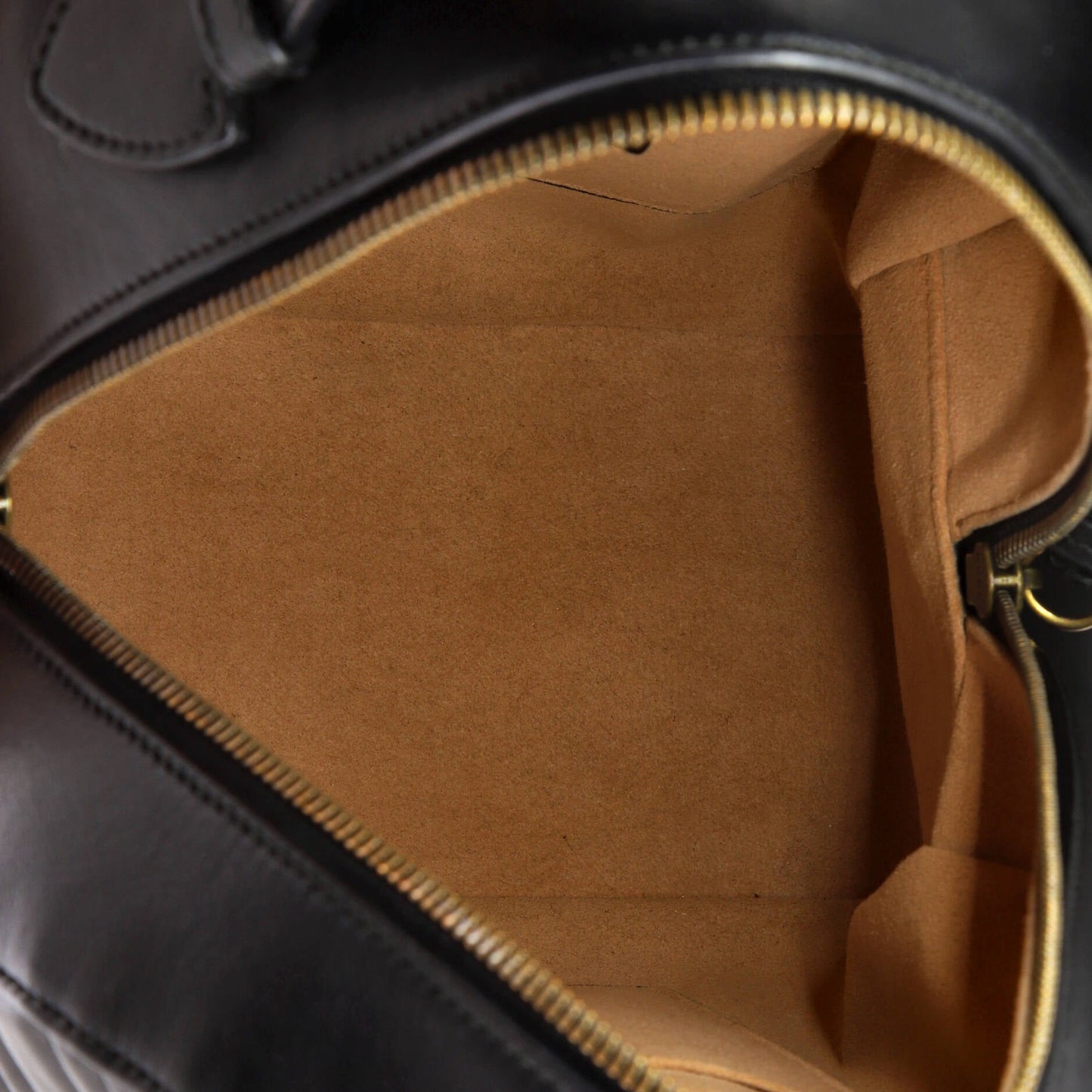 GG Marmont Backpack Matelasse Leather Small