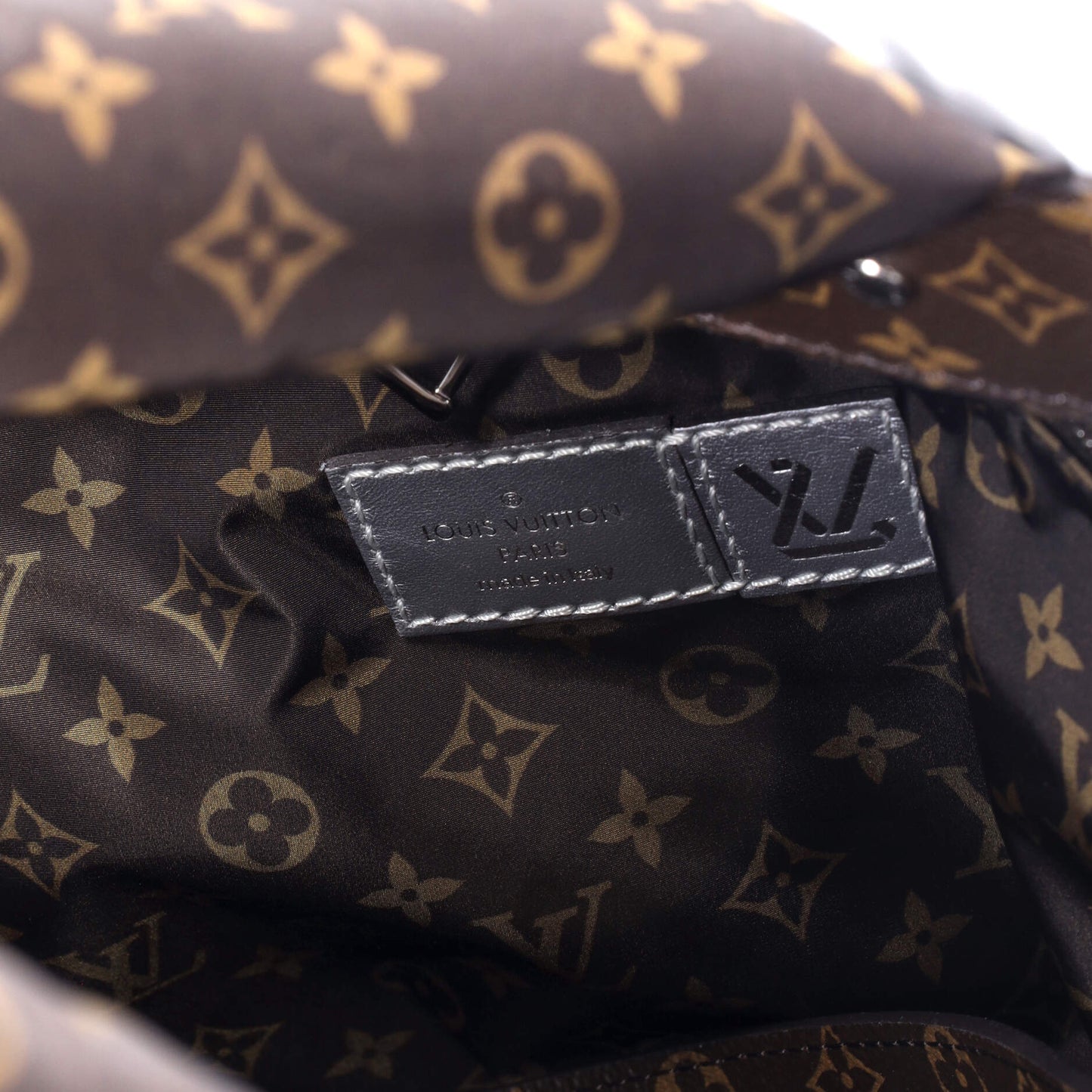 Pillow OnTheGo Tote Monogram Quilted Econyl Nylon GM