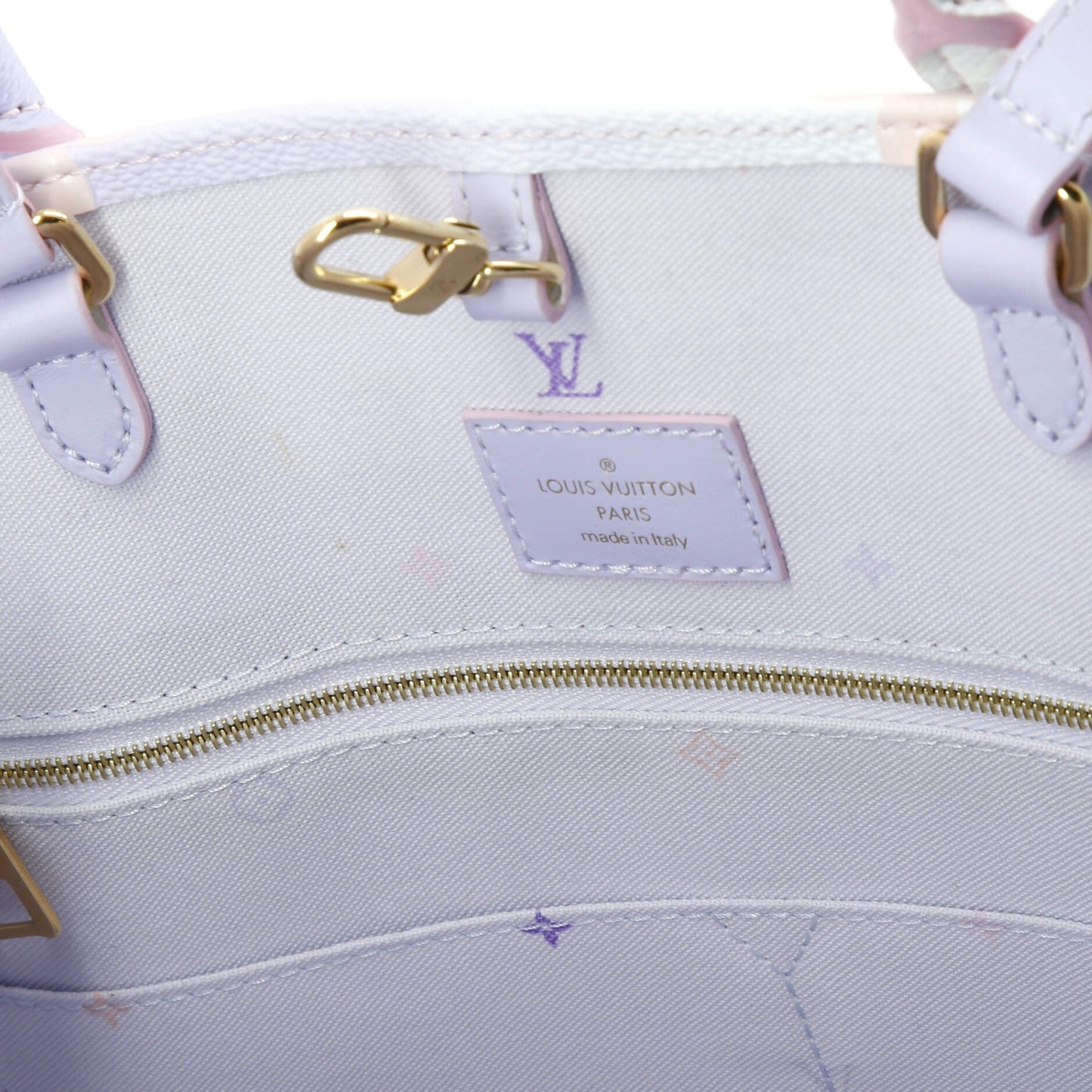 OnTheGo Tote Spring in the City Monogram Giant Canvas GM