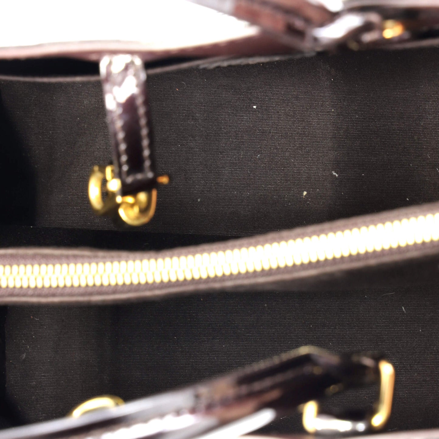 Montaigne Handbag Monogram Vernis MM