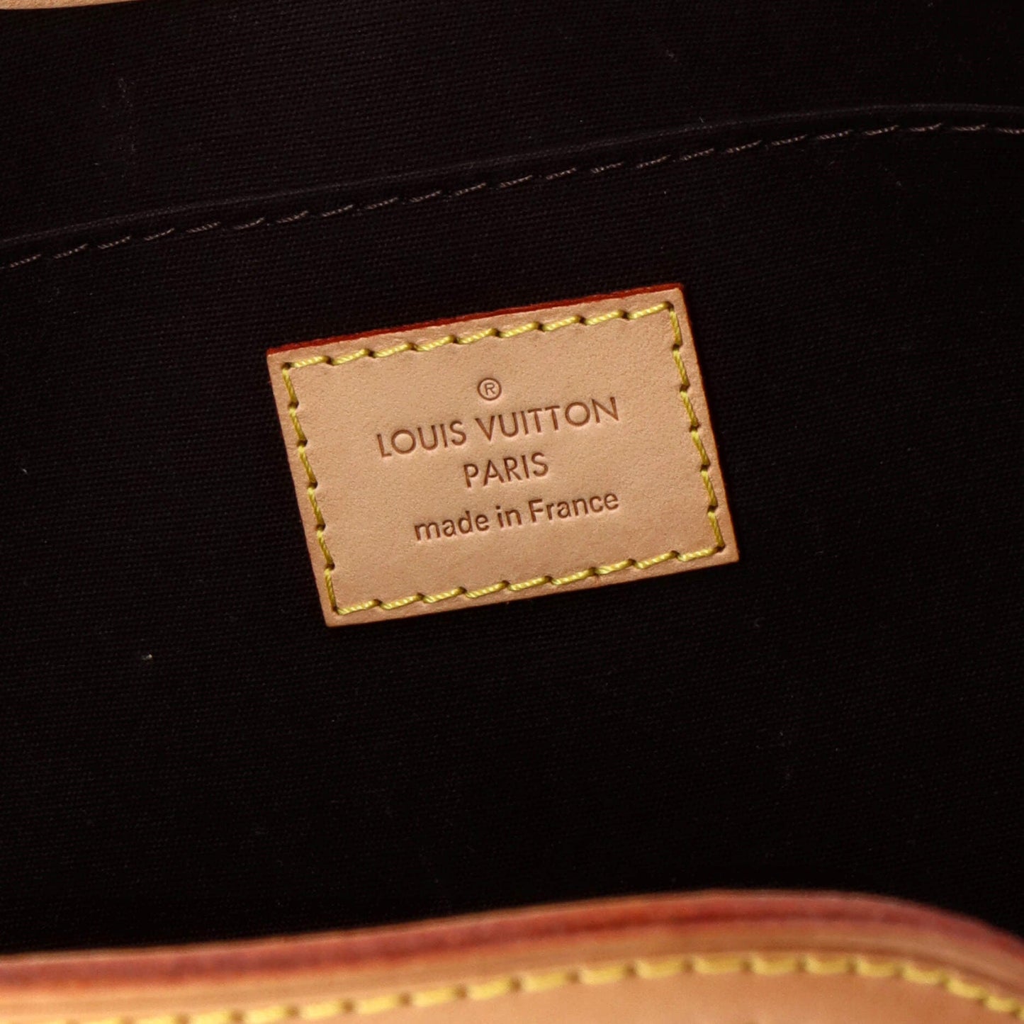 Roxbury Drive Handbag Monogram Vernis
