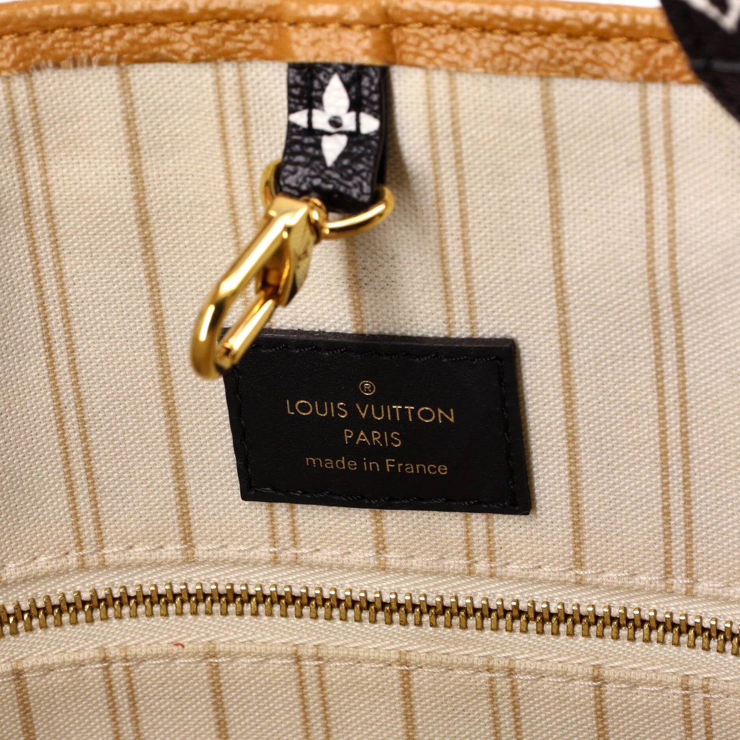 OnTheGo Tote Limited Edition Jungle Monogram Giant GM