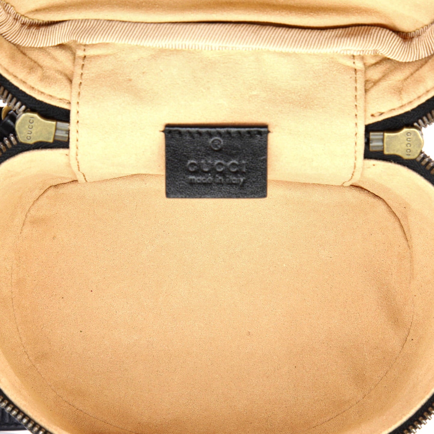 GG Marmont Vanity Backpack Matelasse Leather Mini
