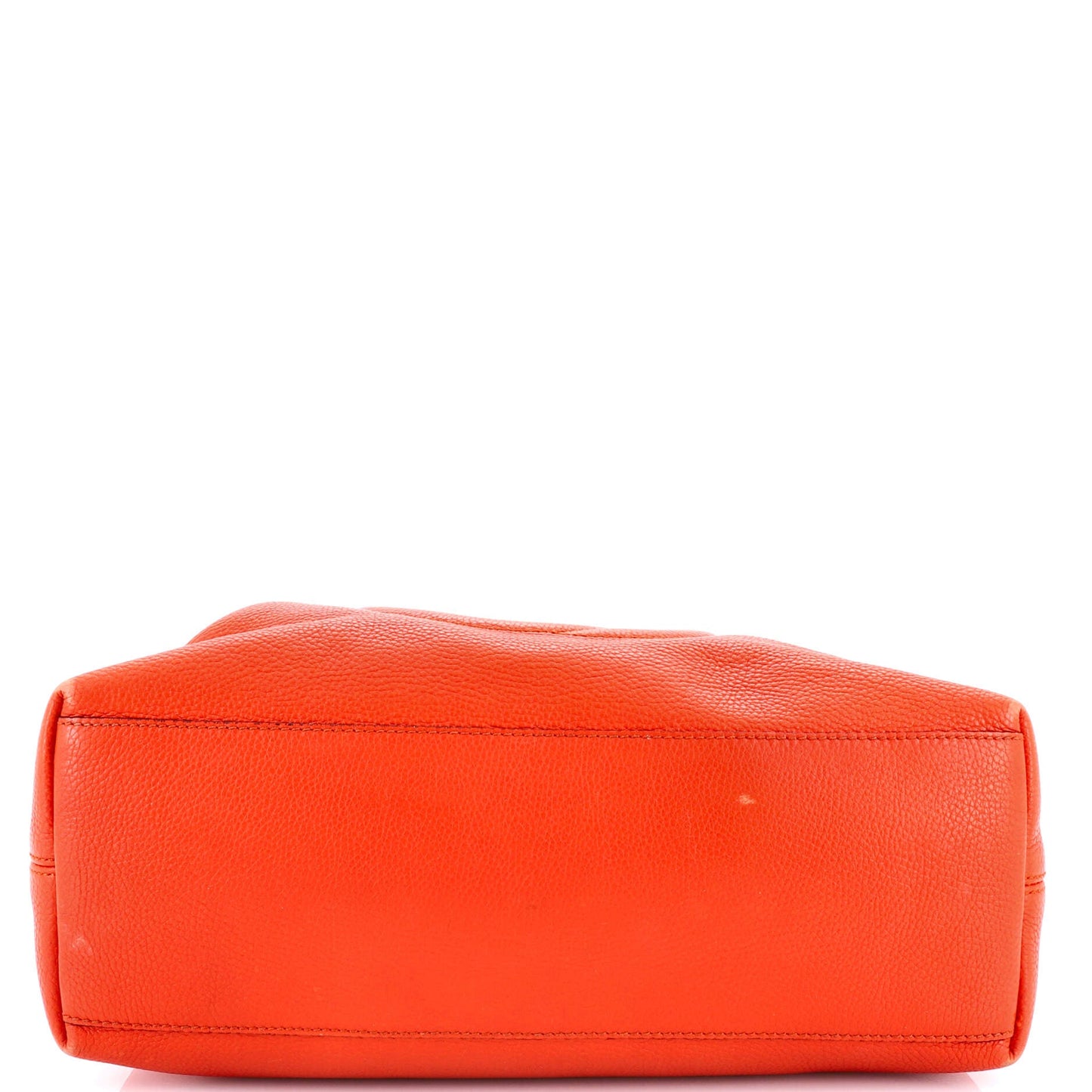 Soho Chain Strap Shoulder Bag Leather Medium