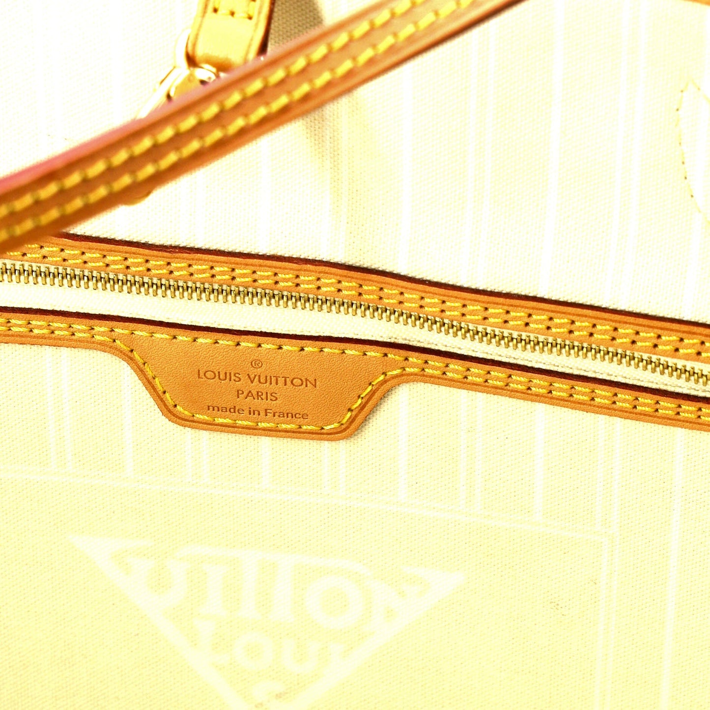 Neverfull NM Tote By The Pool Monogram Giant MM