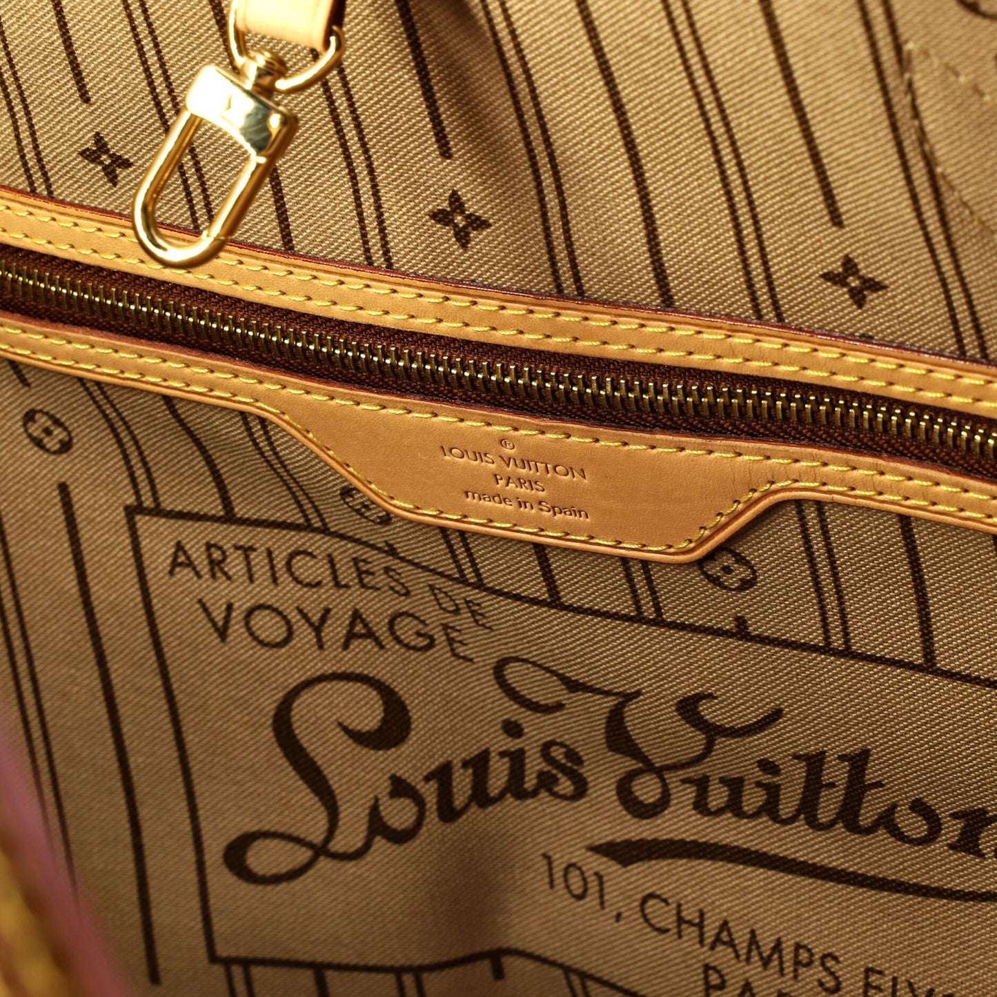 Neverfull Tote Monogram Canvas MM