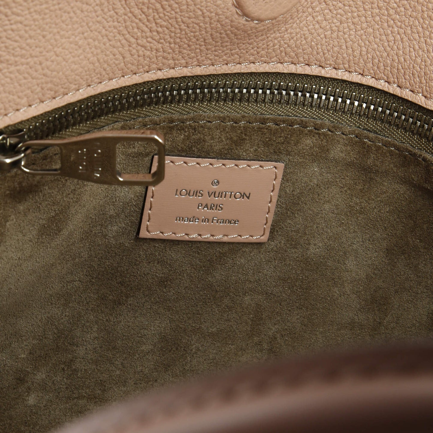 W Tote Veau Cachemire Calfskin BB