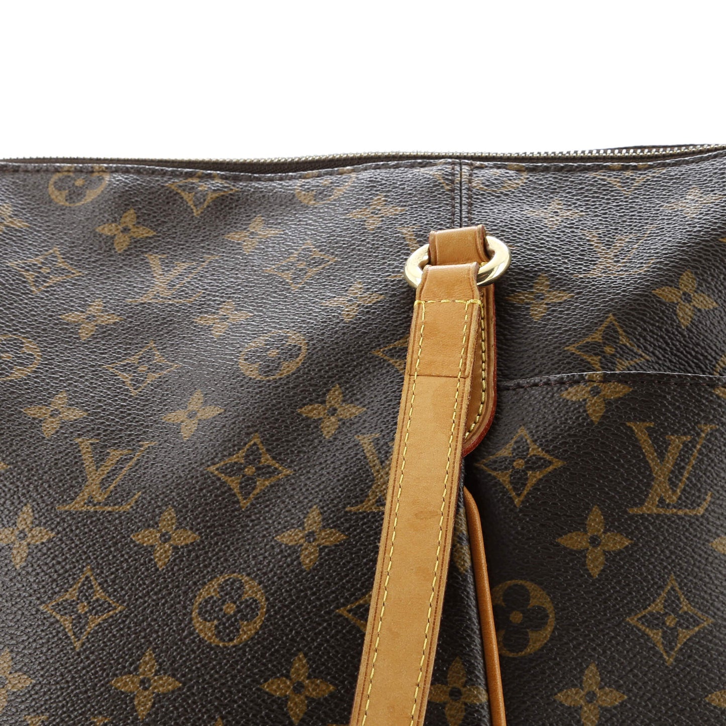 Totally Handbag Monogram Canvas MM