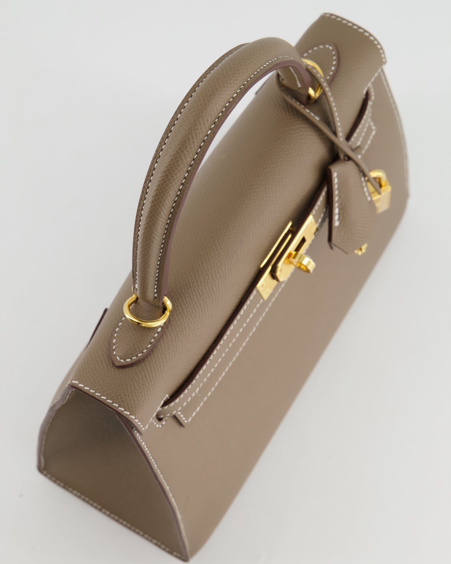 *HOLY GRAIL* Hermès Kelly 25cm spectre shops in Etoupe Epsom Leather and Gold Hardware