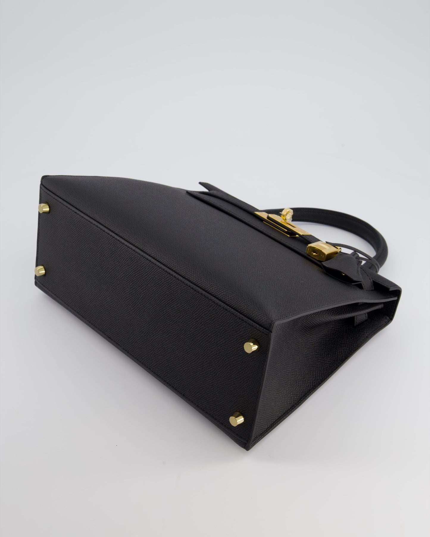 *HOT* Hermès Kelly 28cm spectre shops Bag in Black Epsom Leather with Gold Hardware