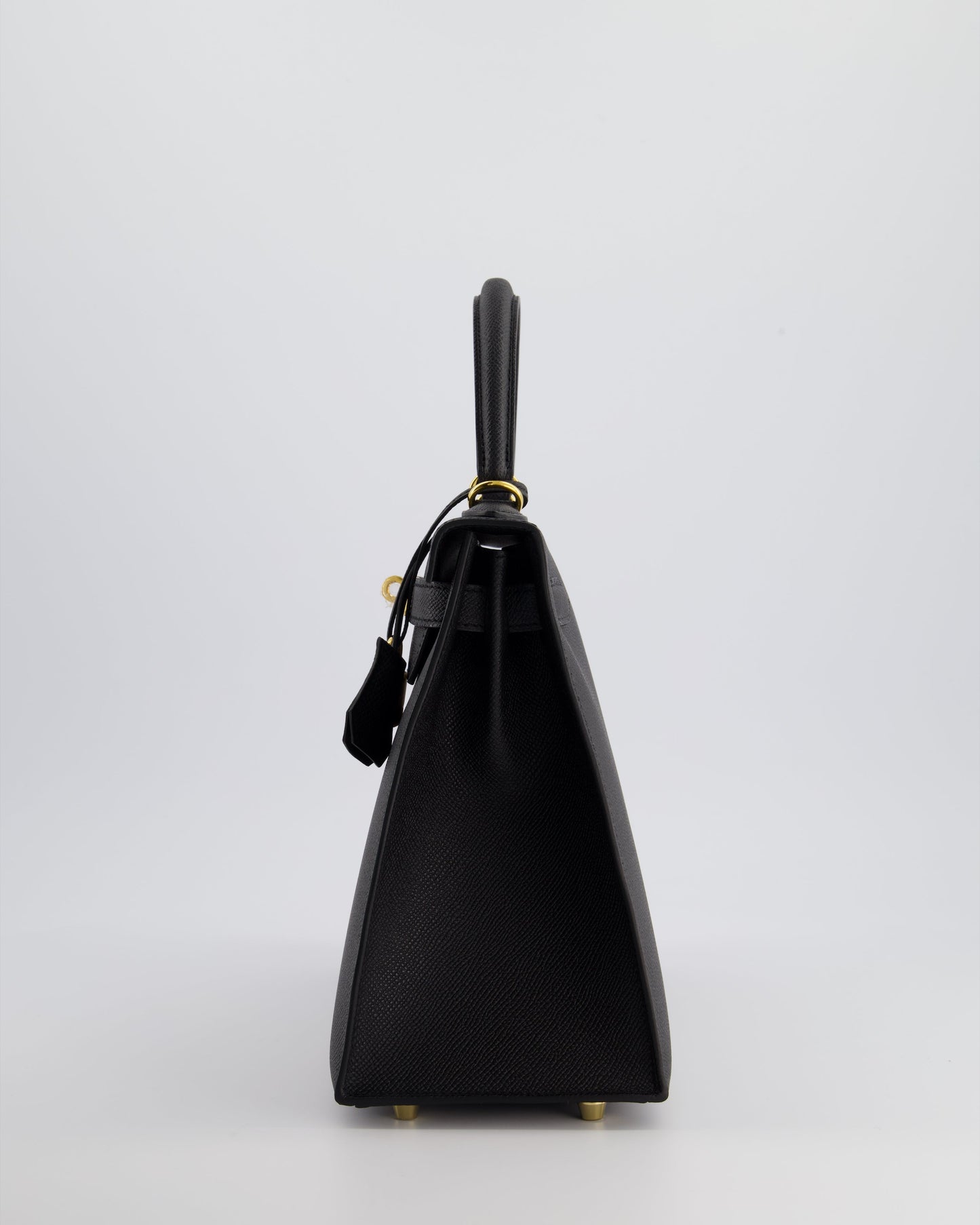 *HOT* Hermès Kelly 28cm spectre shops Bag in Black Epsom Leather with Gold Hardware