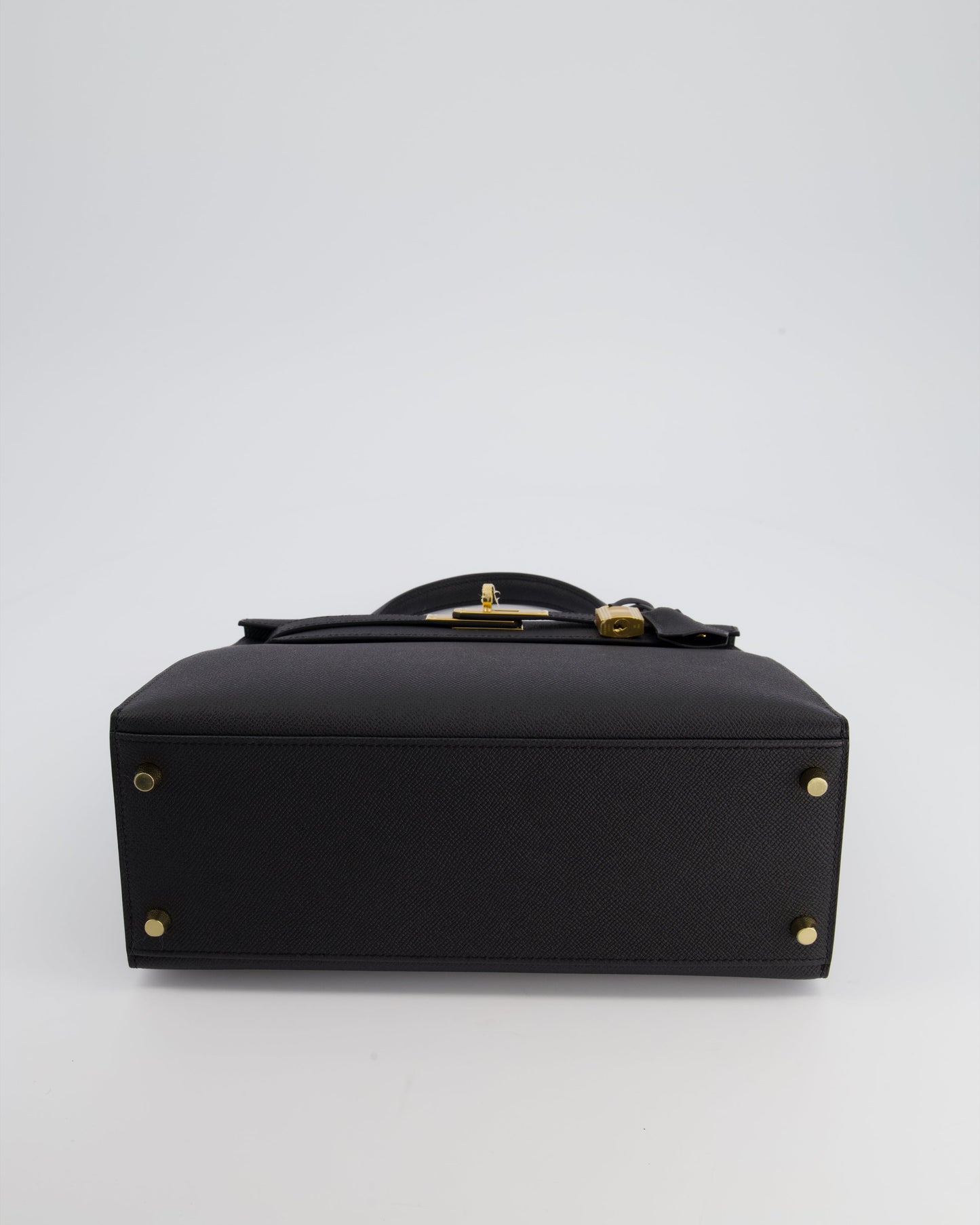 *HOT* Hermès Kelly 28cm spectre shops Bag in Black Epsom Leather with Gold Hardware
