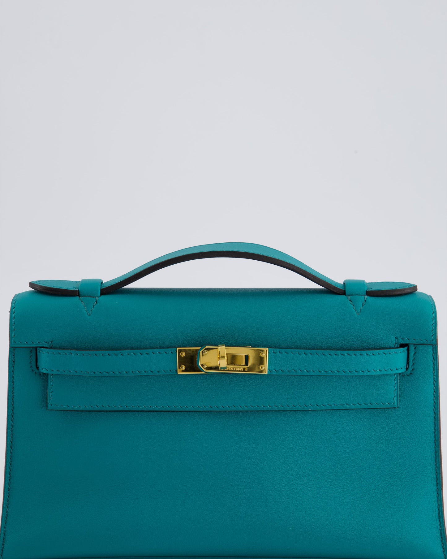 *HOT* Hermès Kelly Pochette in Bleu Paon Swift Leather with Gold Hardware