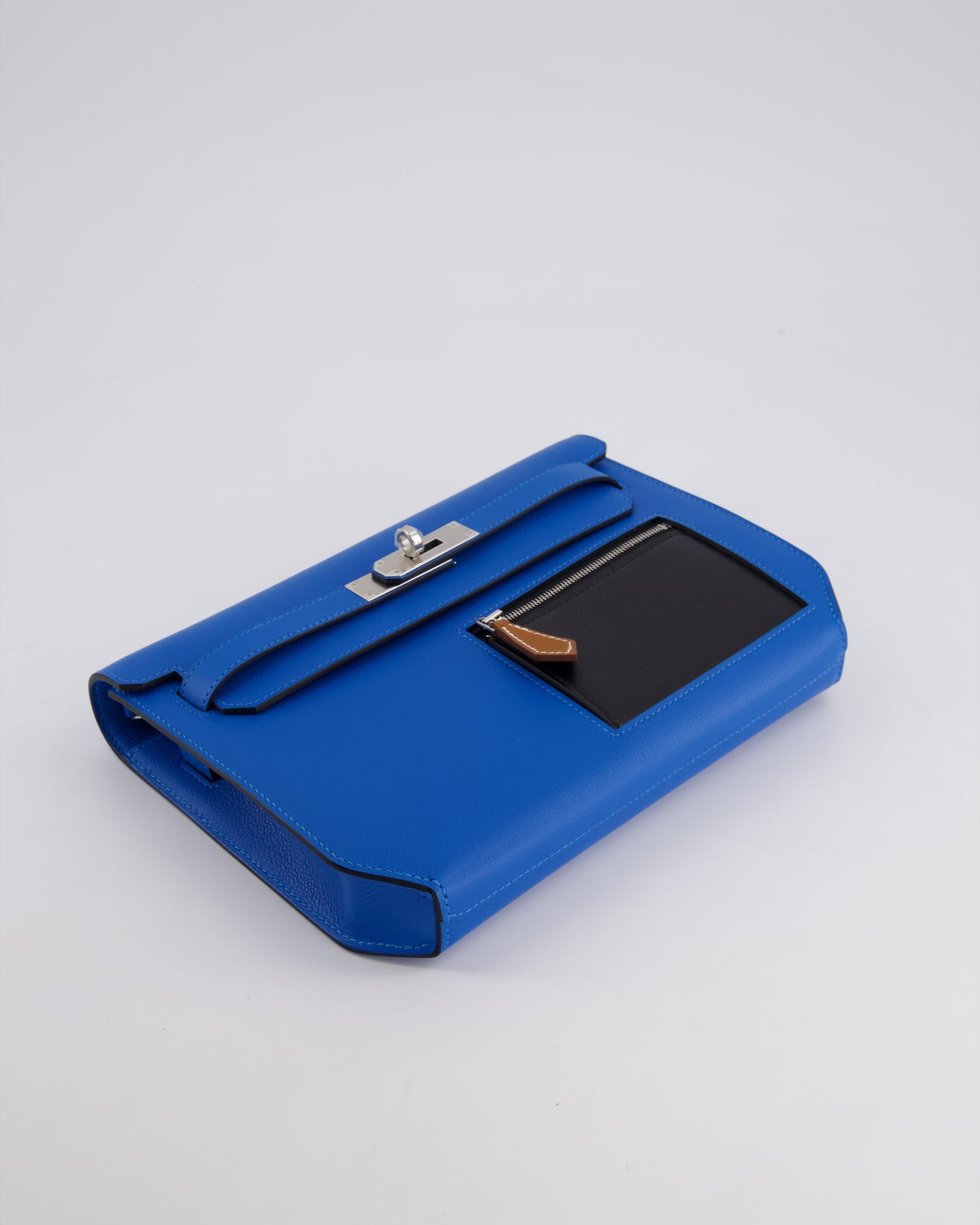 *HOT* Hermès Kelly Depeches Pouch 25cm Bag in Bleu Hydra Evercolour, Noir Evergrain & Fauve Barenia Leather with Palladium Hardware
