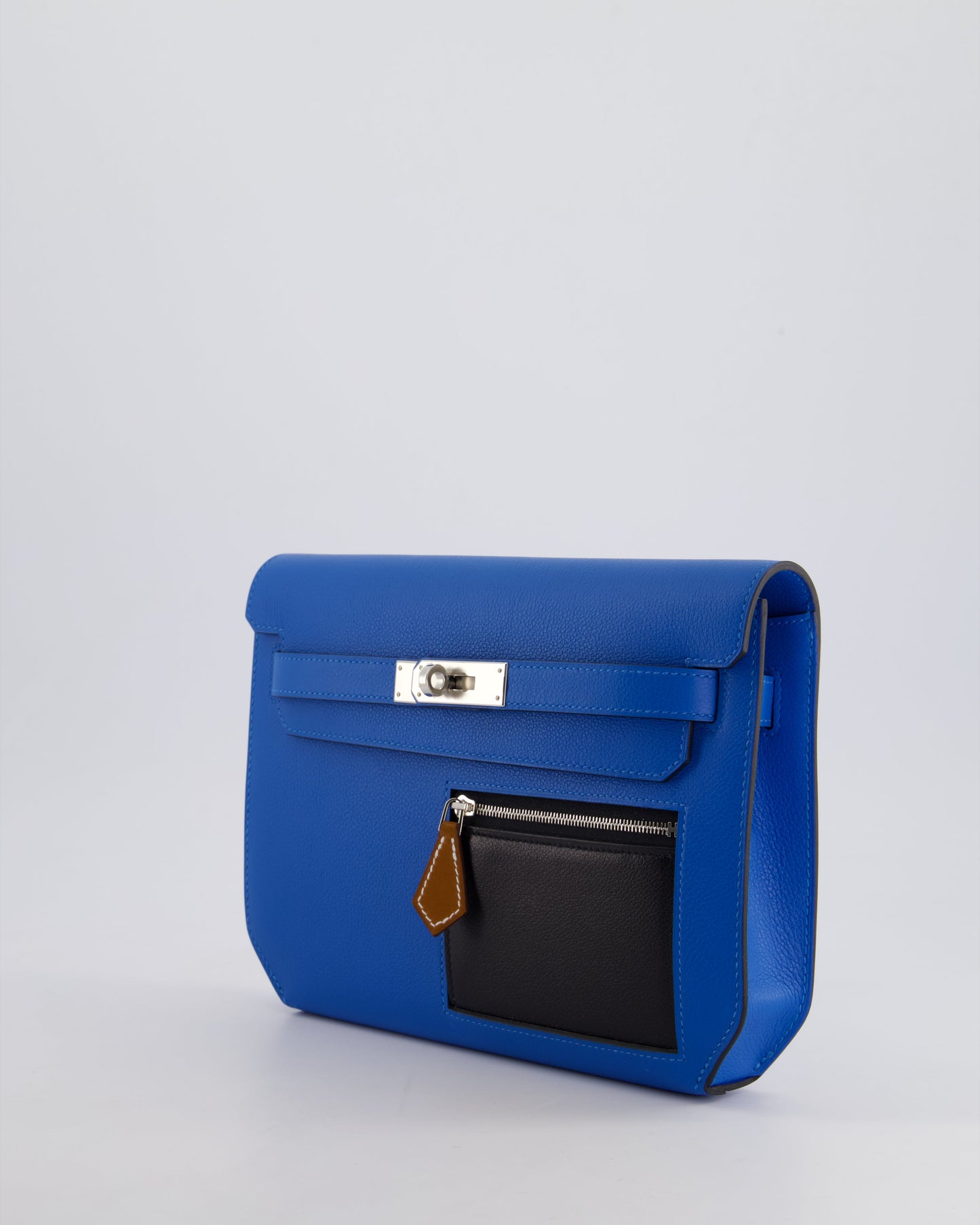 *HOT* Hermès Kelly Depeches Pouch 25cm Bag in Bleu Hydra Evercolour, Noir Evergrain & Fauve Barenia Leather with Palladium Hardware