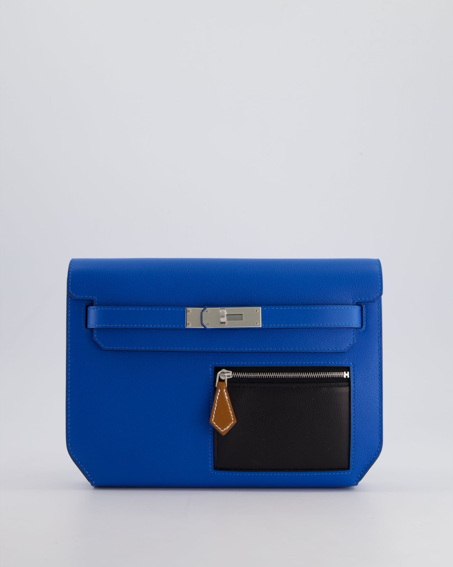*HOT* Hermès Kelly Depeches Pouch 25cm Bag in Bleu Hydra Evercolour, Noir Evergrain & Fauve Barenia Leather with Palladium Hardware