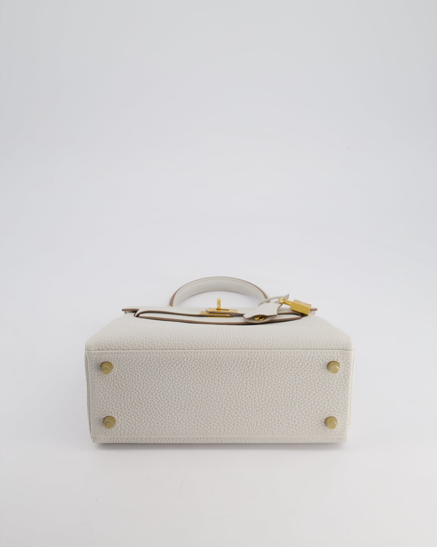 *HOLY GRAIL* Hermès Kelly Bag 25cm Retourne in Gris Perle Togo Leather with Gold Hardware