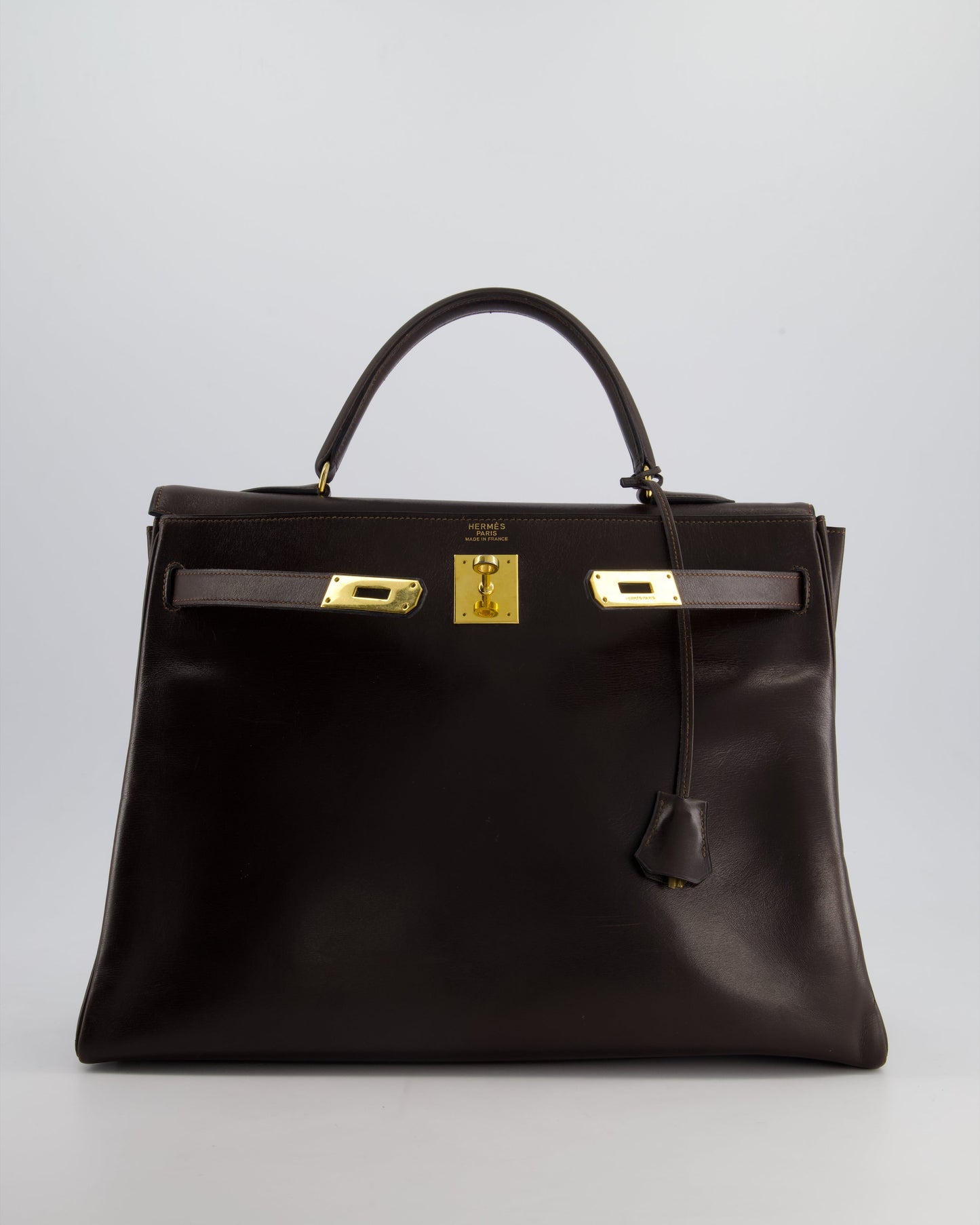*FIRE PRICE* Hermès Kelly Retourne 35cm in Chocolate Box Leather with Gold Hardware