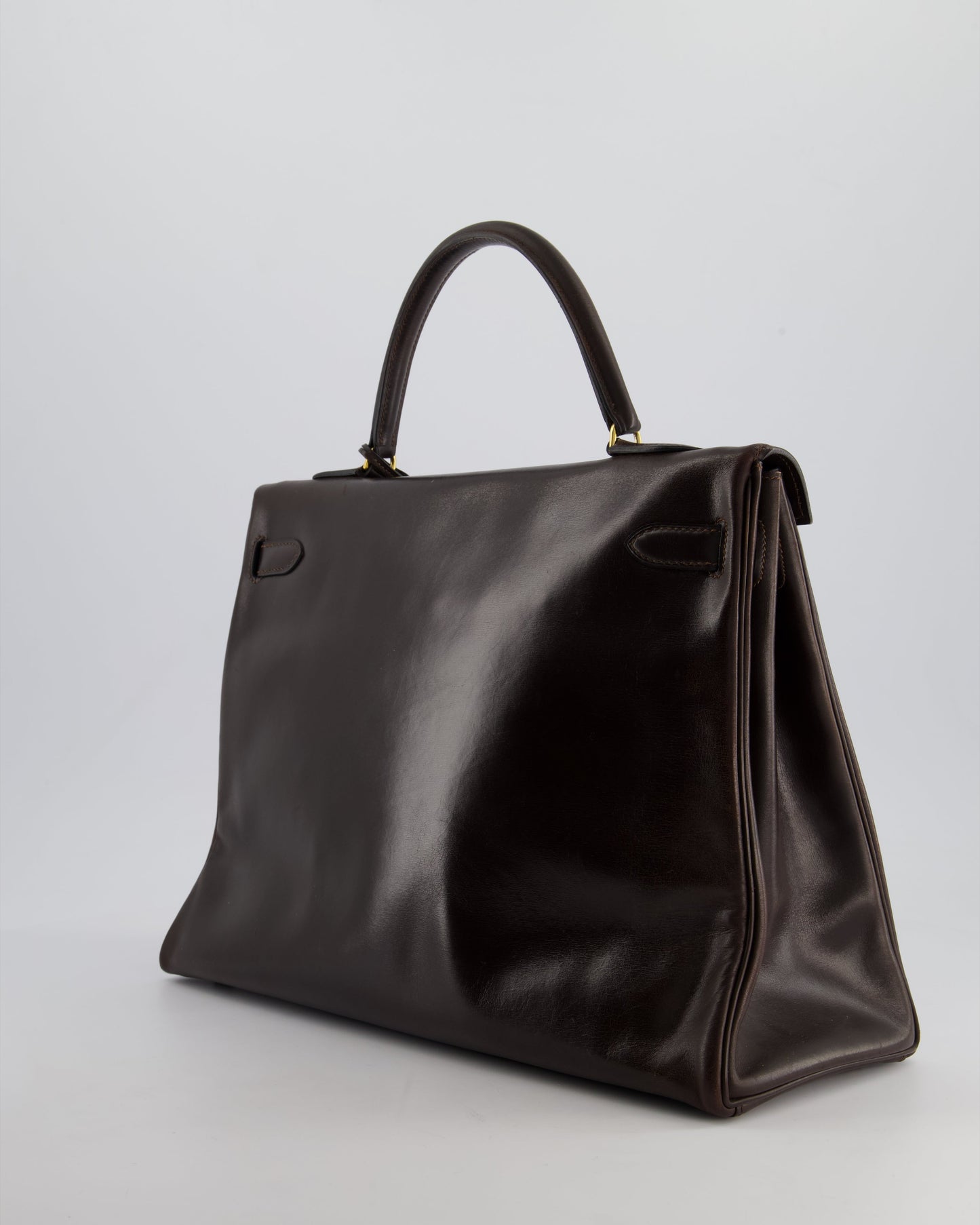 *FIRE PRICE* Hermès Kelly Retourne 35cm in Chocolate Box Leather with Gold Hardware