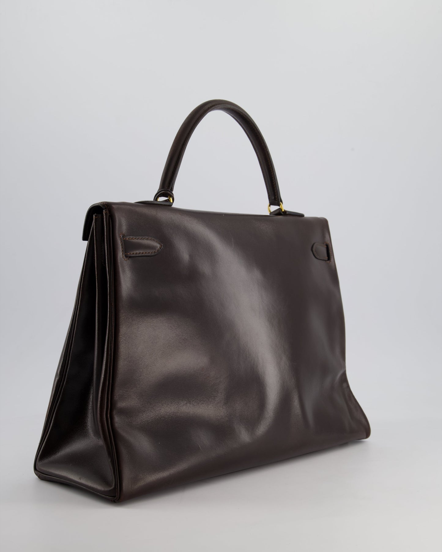 *FIRE PRICE* Hermès Kelly Retourne 35cm in Chocolate Box Leather with Gold Hardware