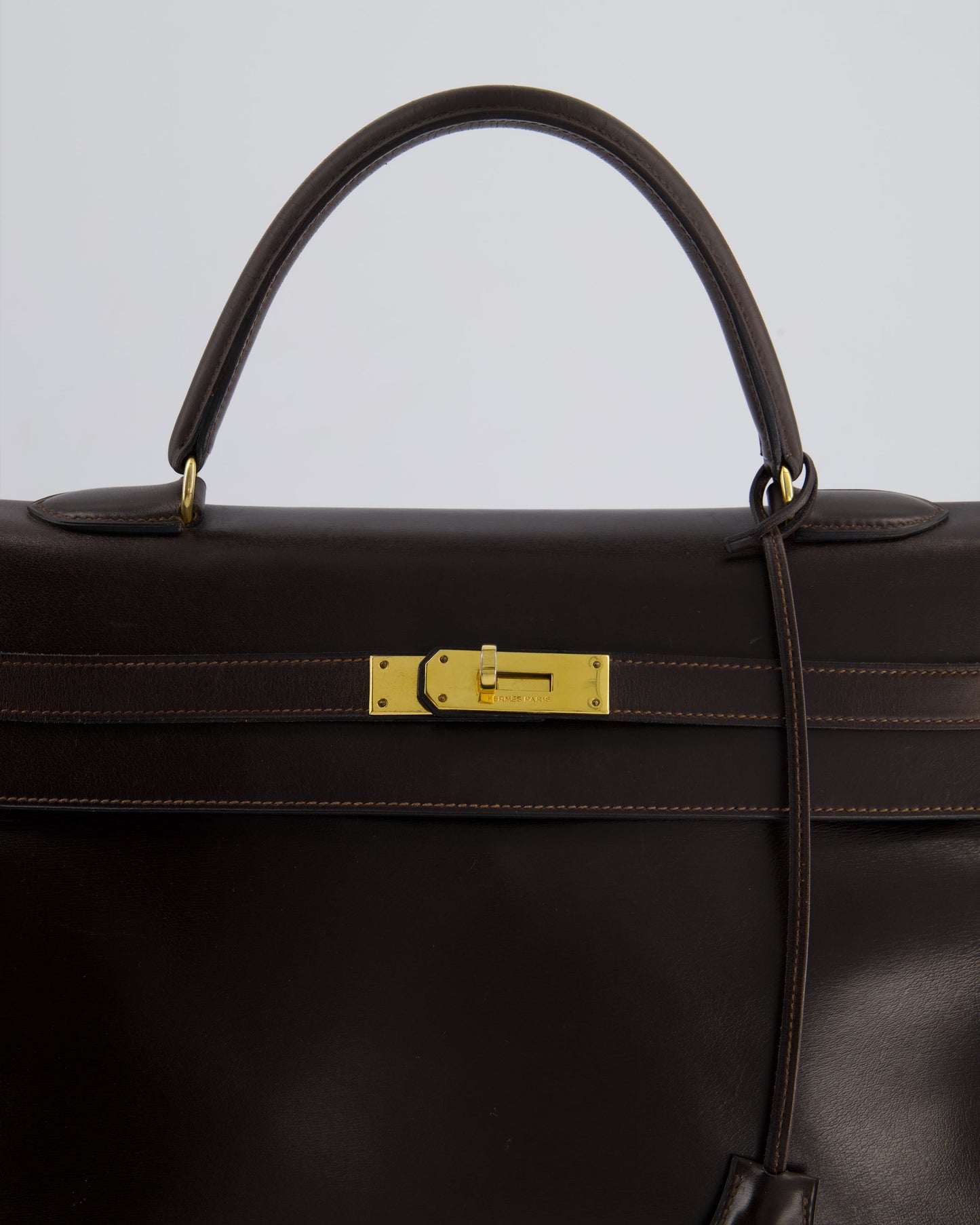 *FIRE PRICE* Hermès Kelly Retourne 35cm in Chocolate Box Leather with Gold Hardware