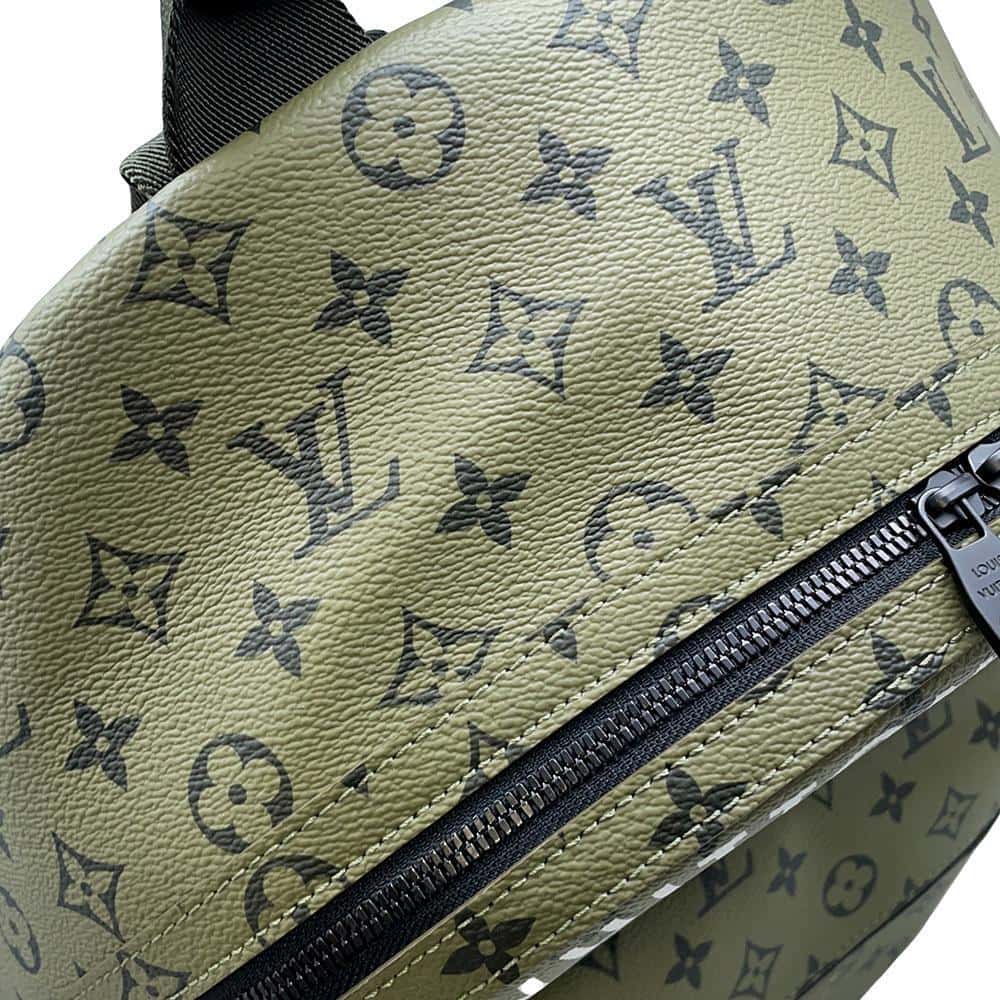 LOUIS VUITTON Discovery・Backpack KhakiM46802 Monogram・Tone Size PM