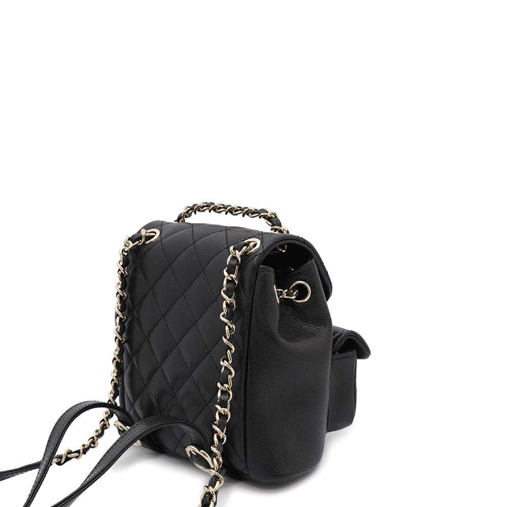 CHANEL Matelasse CC Logo Backpack BlackAS3787 Caviar Leather Size Caviar Leather