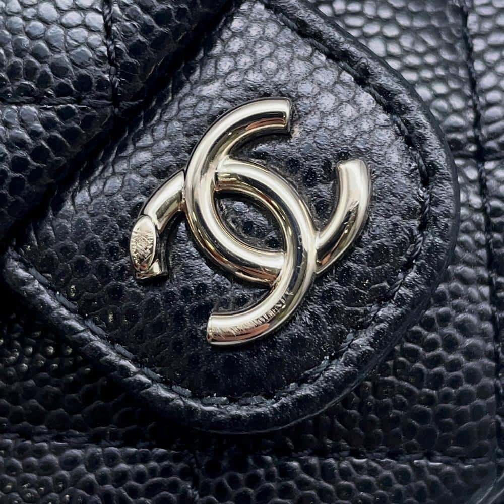 CHANEL Matelasse CC Logo Backpack BlackAS3787 Caviar Leather Size Caviar Leather