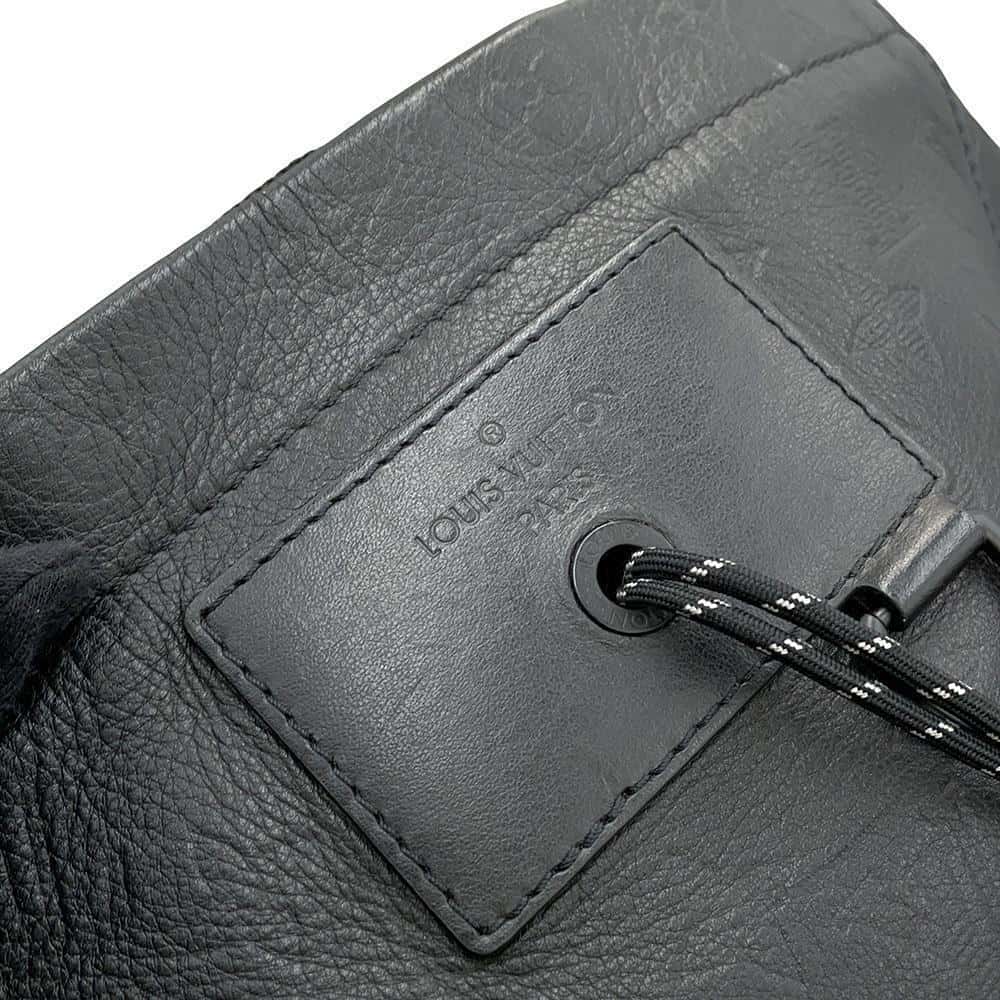 LOUIS VUITTON Chalk・Backpack Noir/OrangeM44614 Monogram Shadow