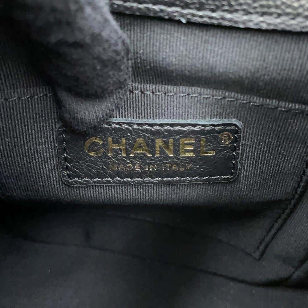 CHANEL Matelasse Backpack CC Logo Pocket BlackAS4399 Caviar Leather