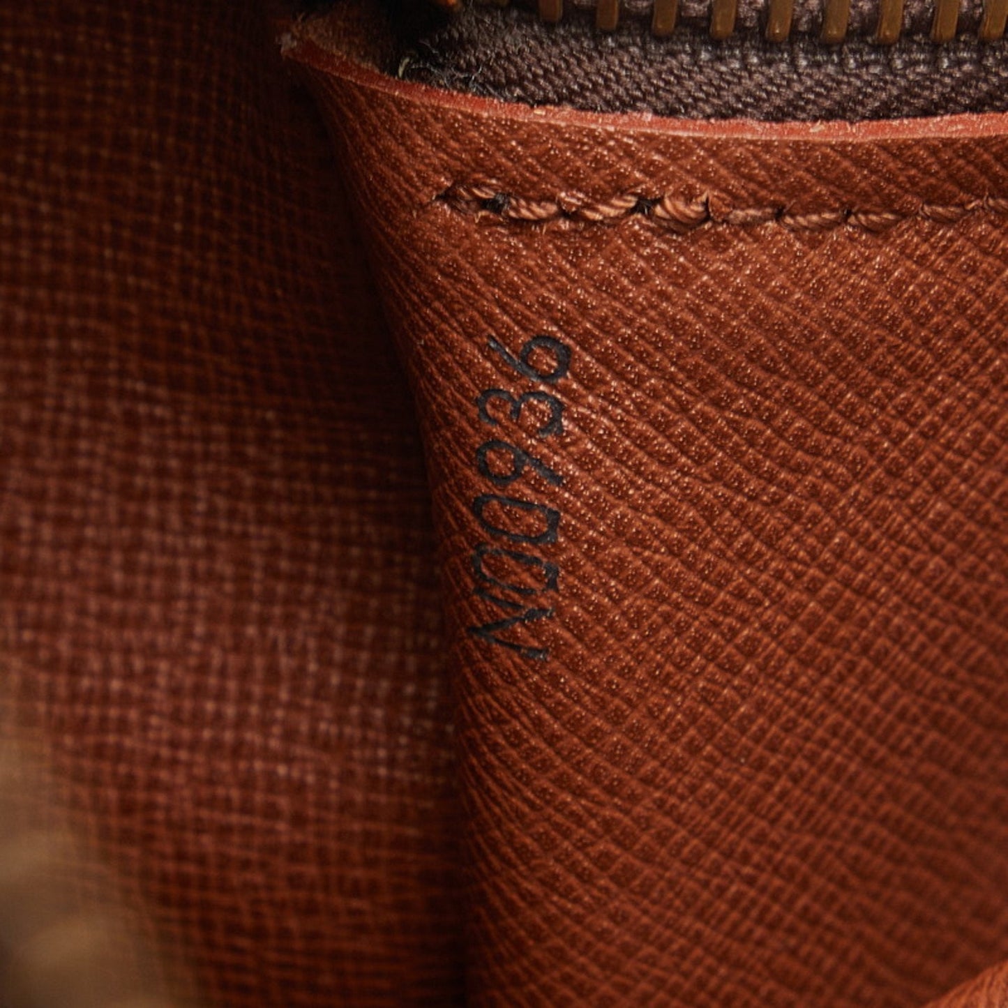 Louis Vuitton Papillon 30