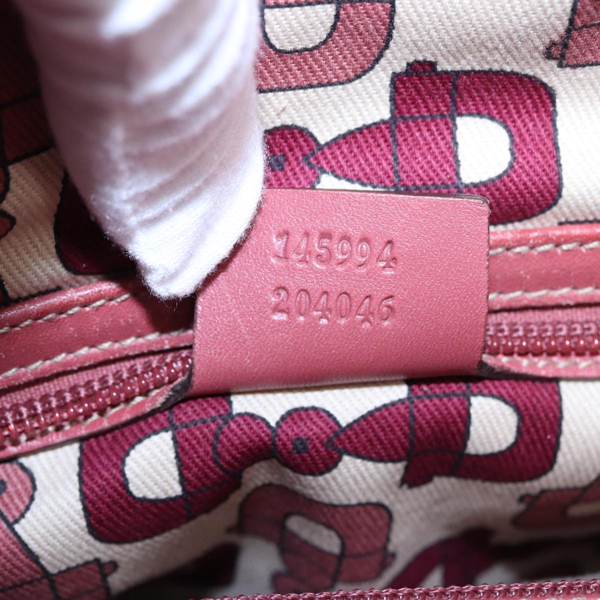 Gucci GG Signature Pink Leather Bag