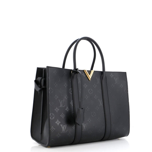 Very Tote Monogram Leather GM
