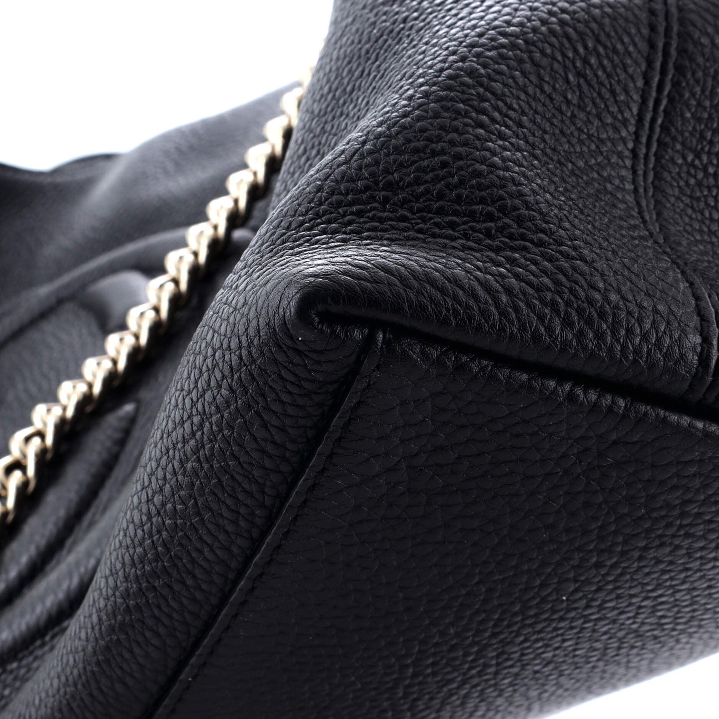 Soho Chain Strap Shoulder Bag Leather Medium