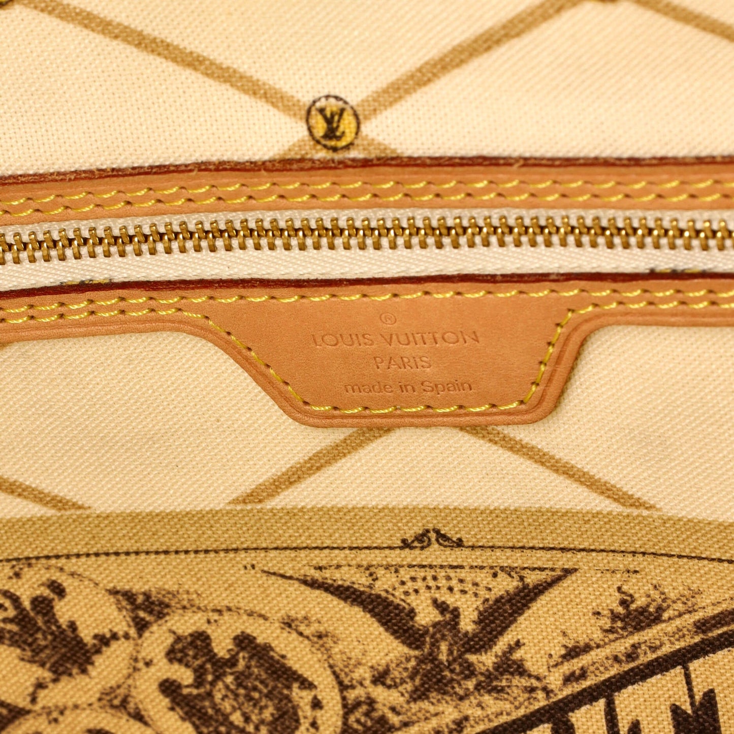Neverfull NM Tote Limited Edition Cities Damier Summer Trunks MM