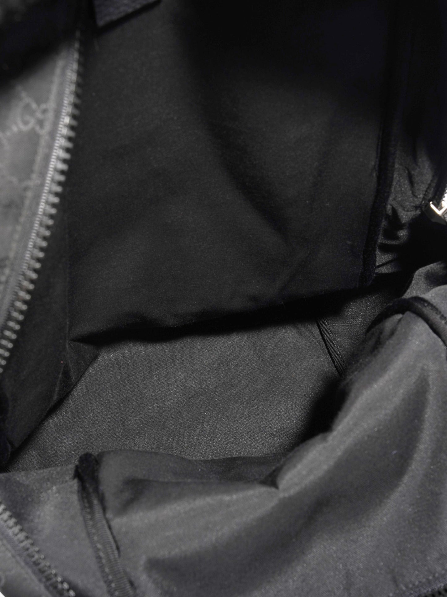 Gucci Double Zip Backpack Black / GG Supreme Nylon
